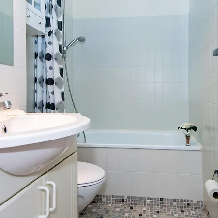 Apartment Lvii *